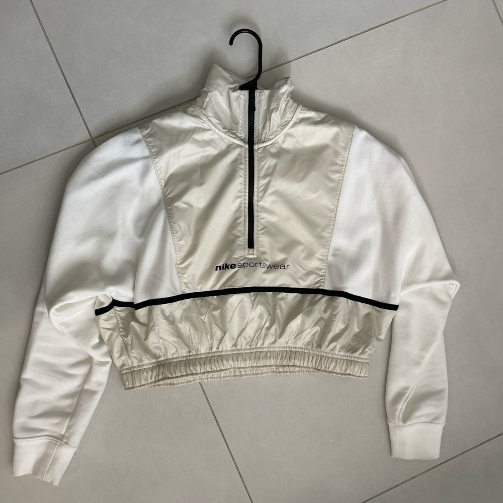 Women’s Nike Cropped Sweater - Worn ONCE